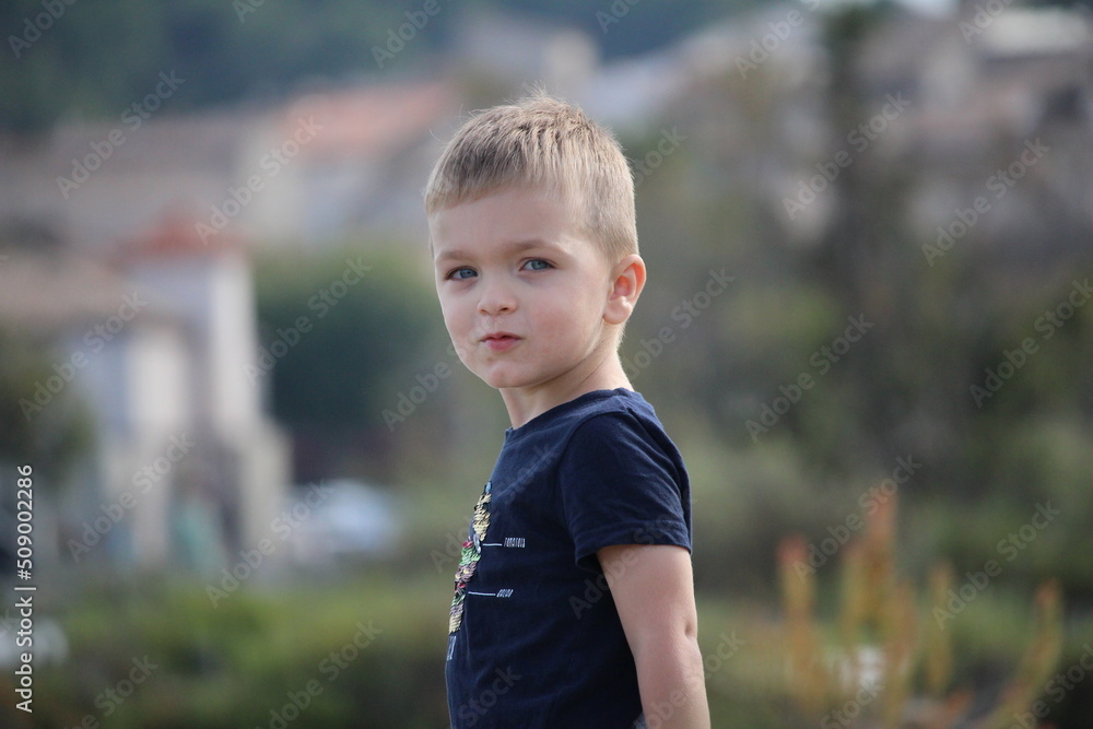 enfant blond