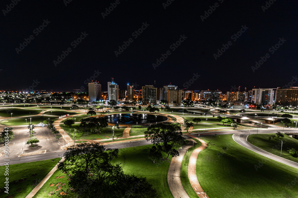 The capital of Brazil, Brasilia at night - obrazy, fototapety, plakaty 