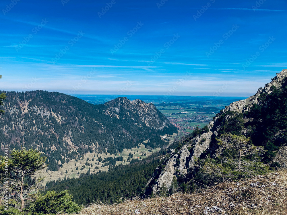 Fototapeta premium Bergwandern in Pfronten, Allgäu, Bayern 