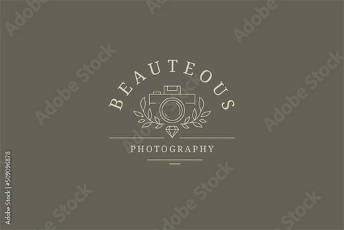 Minimalist premium photo video camera botanical laurel wreath and gem diamond line art logo vector