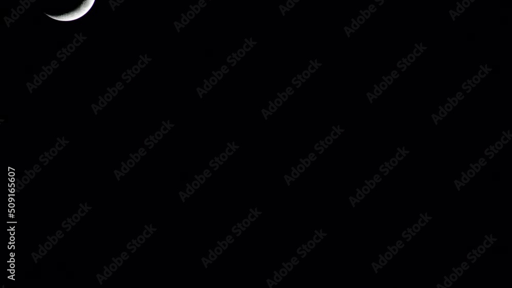 Moon crescent going down to the middle of the screen