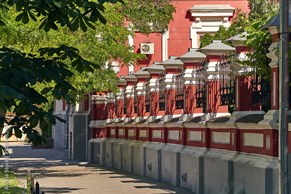 The fence of the city art museum in Taganrog. The fence of the city art museum in Taganrog.