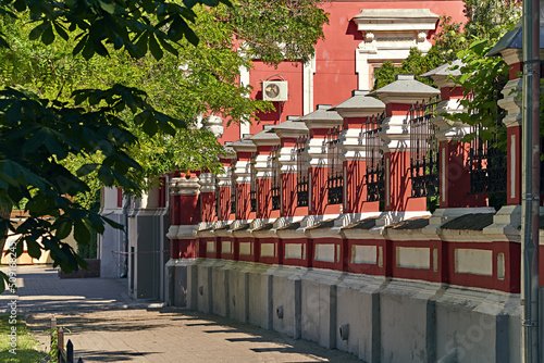The fence of the city art museum in Taganrog. photo
