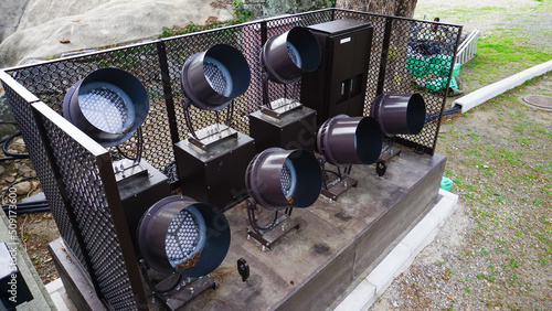 ライトアップ用の大型の照明機器