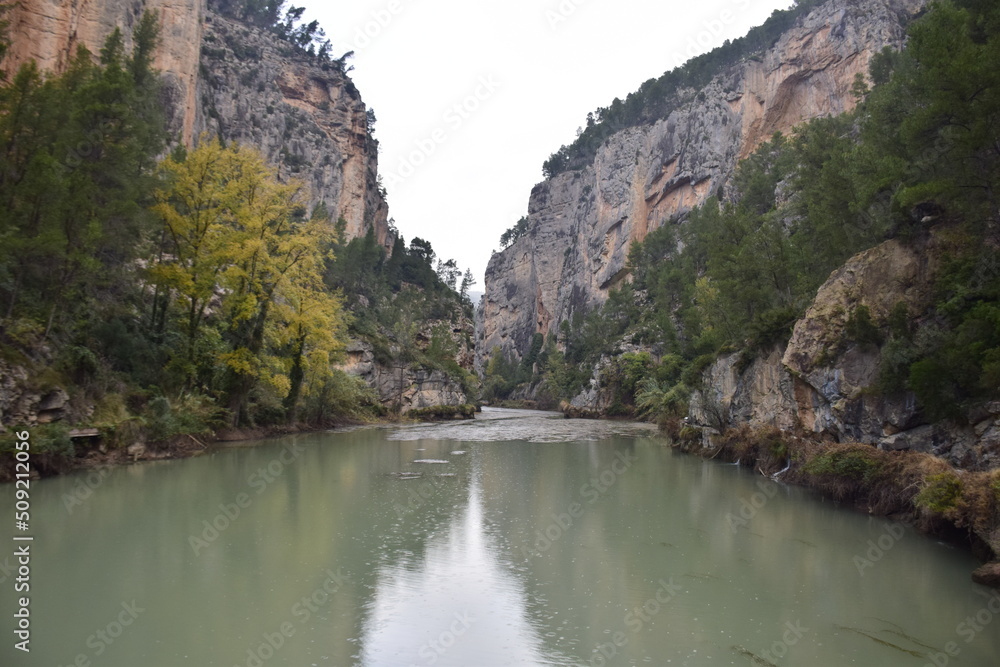 MONTANEJOS, CASTELLON, SPAIN: November 13, 2019: Tourist village of Montanejos. (Fuente de los banos) The spring of baths, River between the rocks, with thermal and medicinal waters.