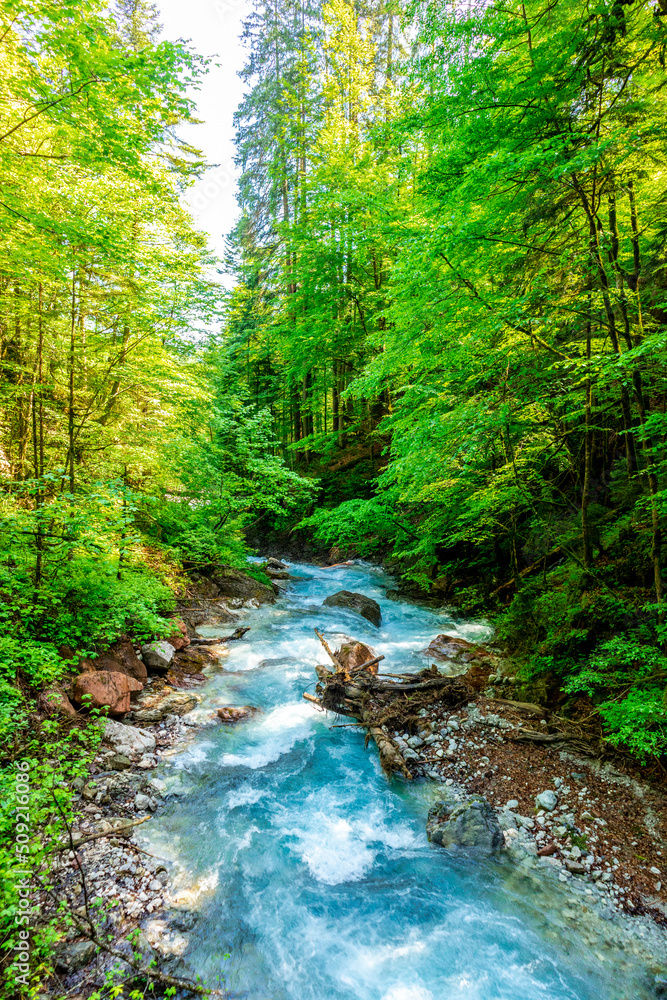 Schöne Erkundungstour entlang des Berchtesgadener Voralpenlandes - Wimbachtal - Bayern - Deutschland Schöne Erkundungstour entlang des Berchtesgadener Voralpenlandes - Wimbachtal - Bayern - Deutschland