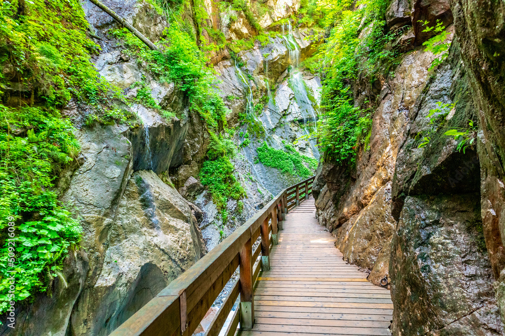 Schöne Erkundungstour entlang des Berchtesgadener Voralpenlandes - Wimbachtal - Bayern - Deutschland