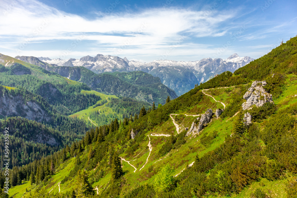 Schöne Erkundungstour entlang des Berchtesgadener Voralpenlandes - Jenner - Bayern - Deutschland