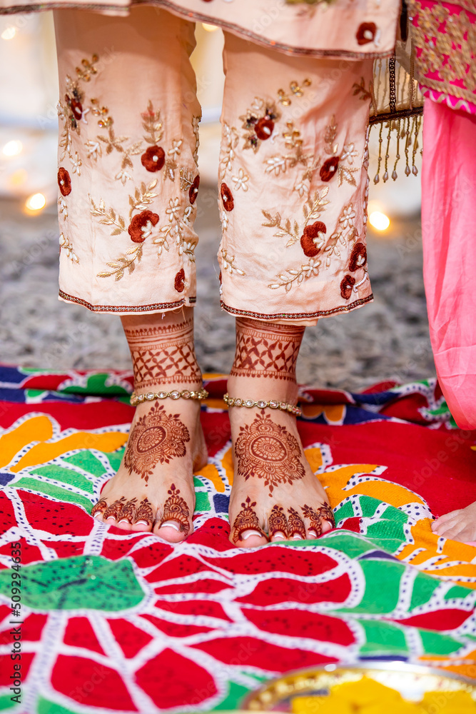 Indian Punjabi bride's wedding henna mehendi mehndi feet close up