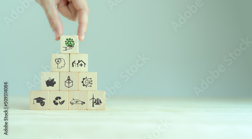 Canvastavla Ethical and sustainable investing concept
