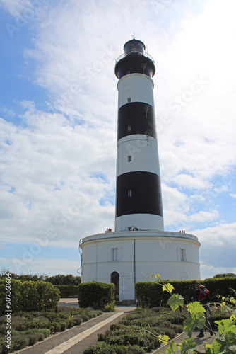 Phare de Chassiron sur l'île d'Oléron, phare rayé blanc et noir