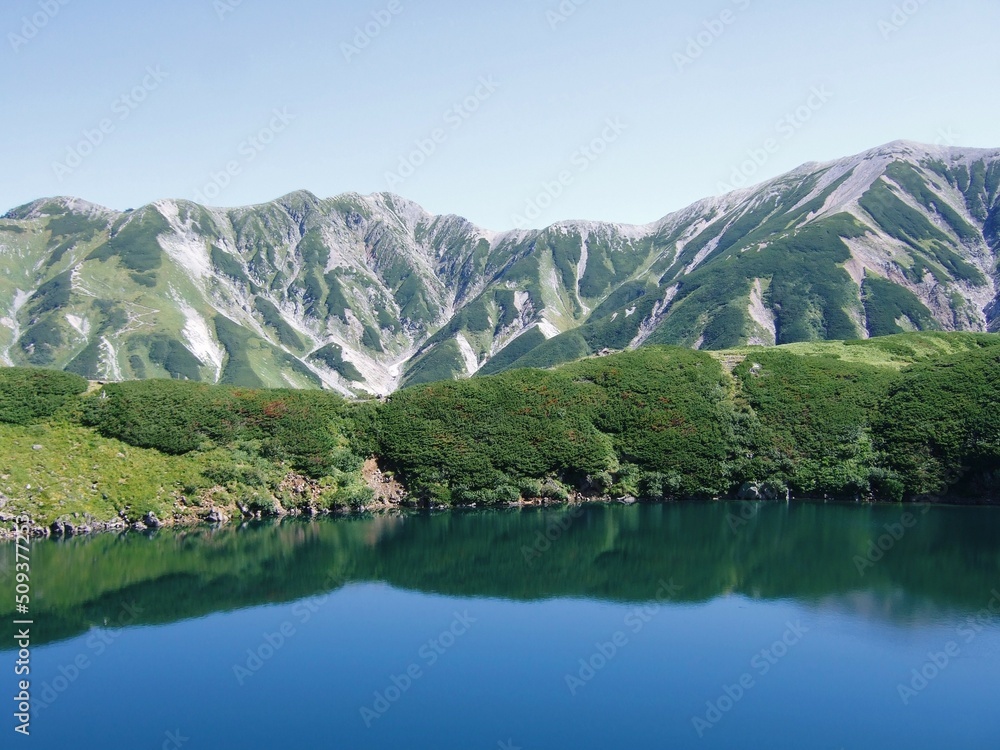 立山室堂 みくりが池の風景 立山室堂 みくりが池の風景