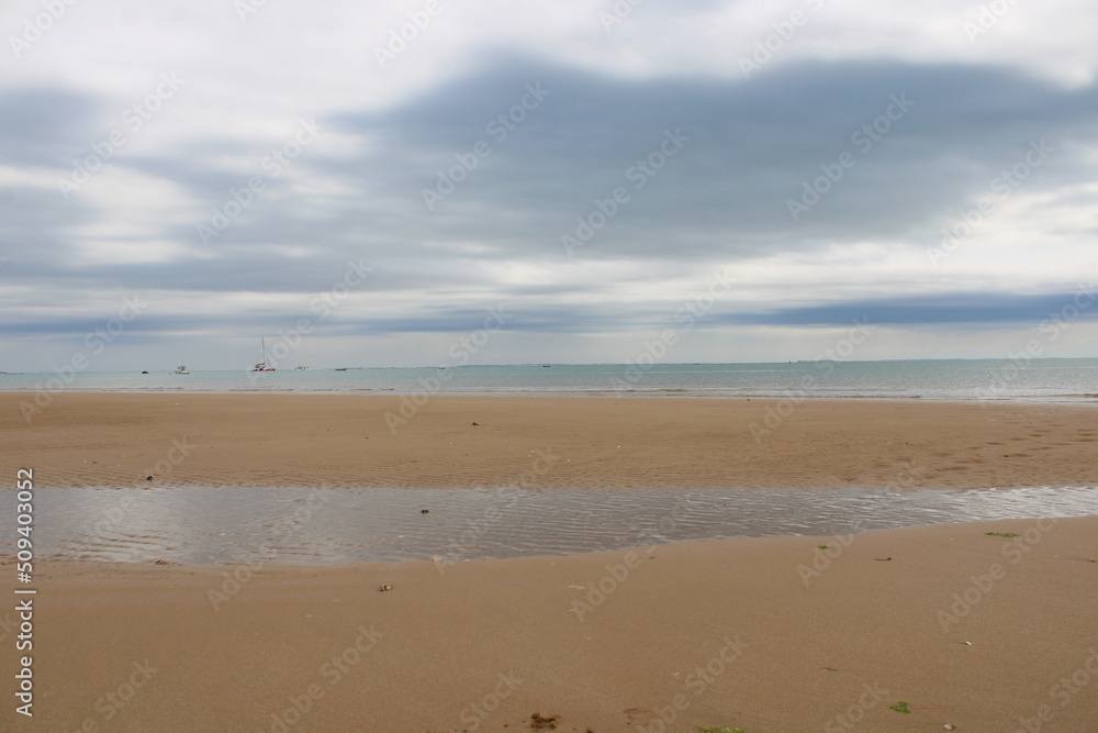 Plage d'Oléron, littoral nature et sauvage de l'océan atlantique