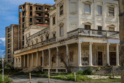 Altes Haus in Geisterstadt Varosha  am Stadtrand von Famagusta, Nordzypern