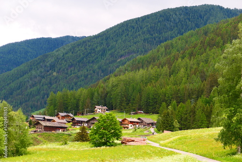 Siedlung im Ultental, Südtirol