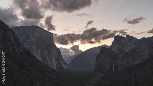 Tunnel View - Yosemite National Park Night to Day Beautiful Cloudy Sun Timelapse photo