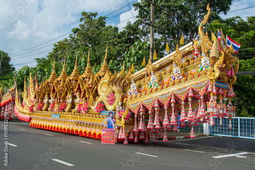 Bilde på lerret 13-MAY-2022 Boon Bang Fai convoy parked on the roadside during the day Yasothon
