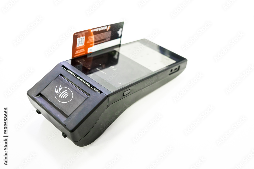 Making credit card payment in pos machine Making credit card payment in pos machine
