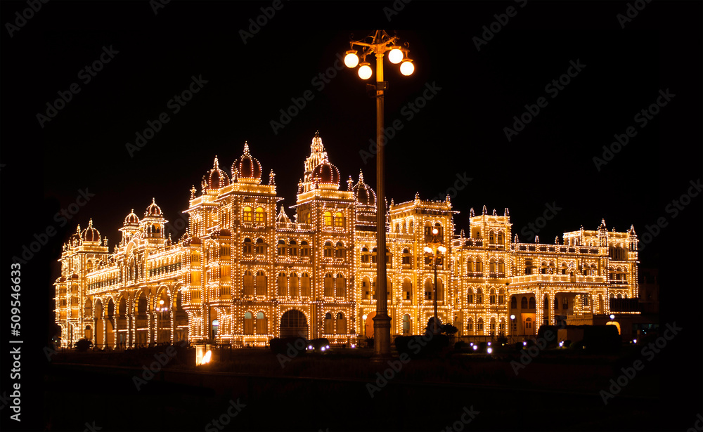 Night View Of Mysore Palace Lit In All Its Glory Mysore Sight Seeing 