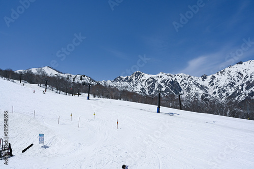 白馬山のスキー場 © ten9