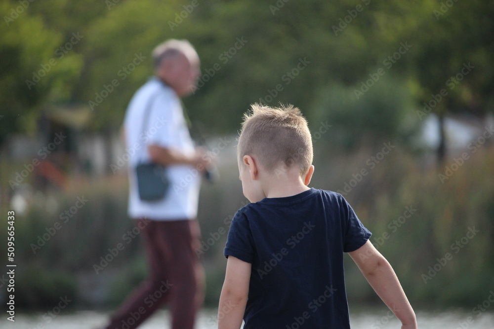 Fototapeta premium PETIT GArcon blond