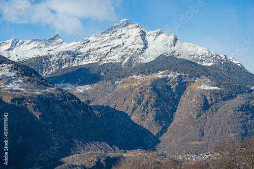 Schneeberge in der Leventina, Kanton Tessin, Schweiz