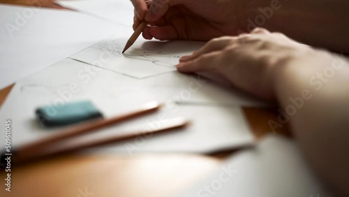 Man sketching figure drawing pencil and marker sketches - HD