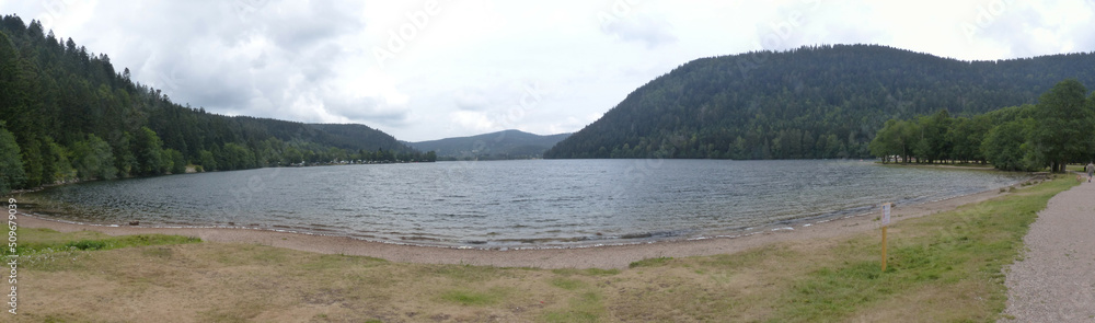Lake Longemer, August 2020 : Hiking in the Vosges mountains and around the lake of Longemer