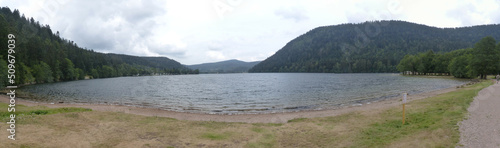 Lake Longemer, August 2020 : Hiking in the Vosges mountains and around the lake of Longemer