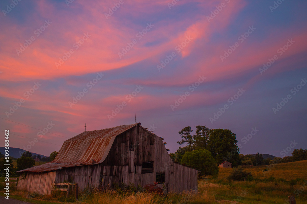 Obraz premium old barn