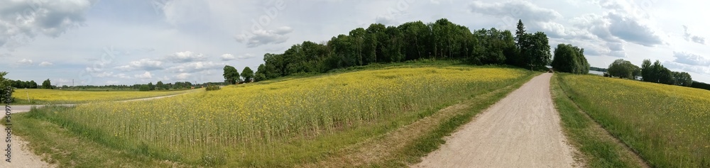 view of the mountains