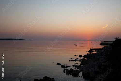 Obraz na płótnie Sunset on the shore of the Adriatic Sea w salonie