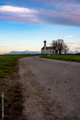 Kirche, Ettinger Kirche, Weilheim, Etting, Bayern, Landschaft, Wolken