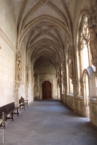 Atrio De la Iglesia de San Juan de los Reyes  Toledo