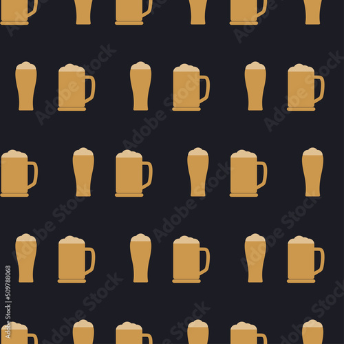 Glass of beer seamless pattern in art deco style. Alcohol drink icon in style of the 1920s-1930s. Golden icon of cocktails. Vintage design for print on wrapping paper, wallpaper. Vector illustration