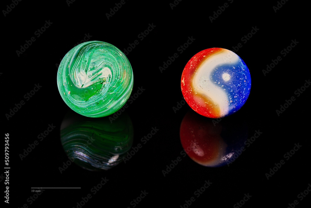 Fototapeta premium Glass marbles