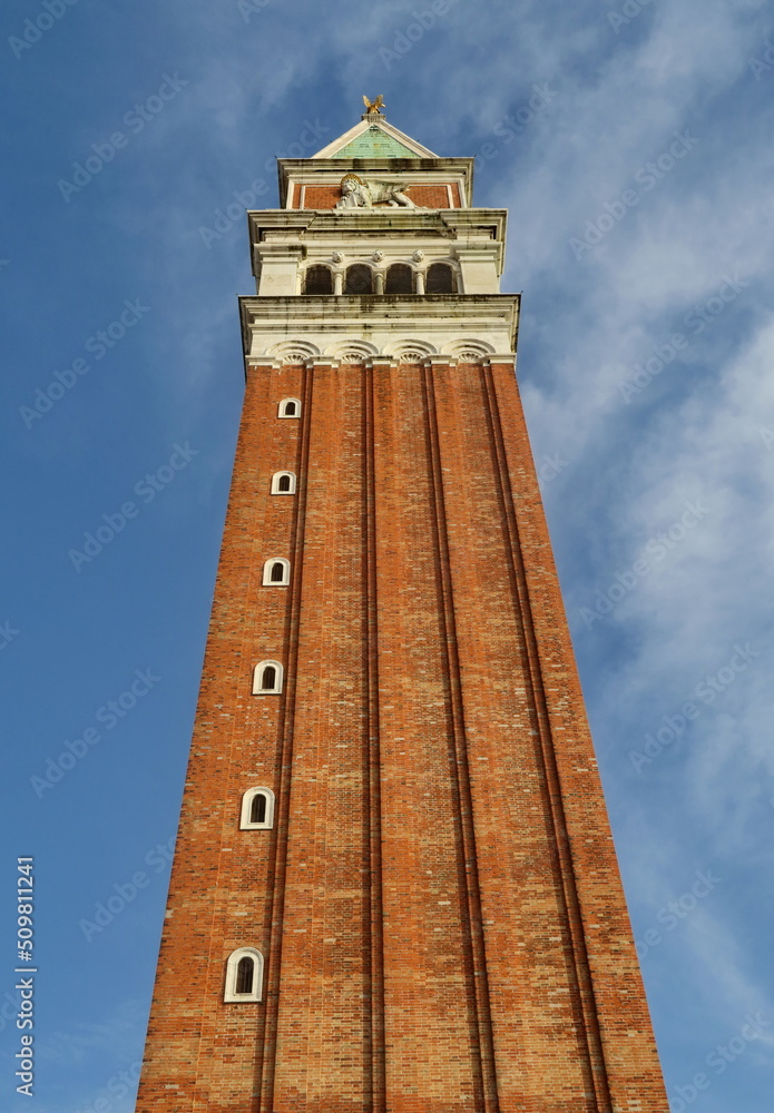 Le Campanile de Saint-Marc à Venise. Italie.
“Le Patron de la Maison” “El paron de casa”, surnom donné par les Vénitiens au Campanile.