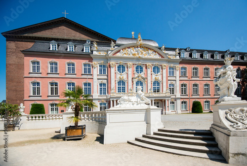 Kurfürstliches Palais in Trier photo