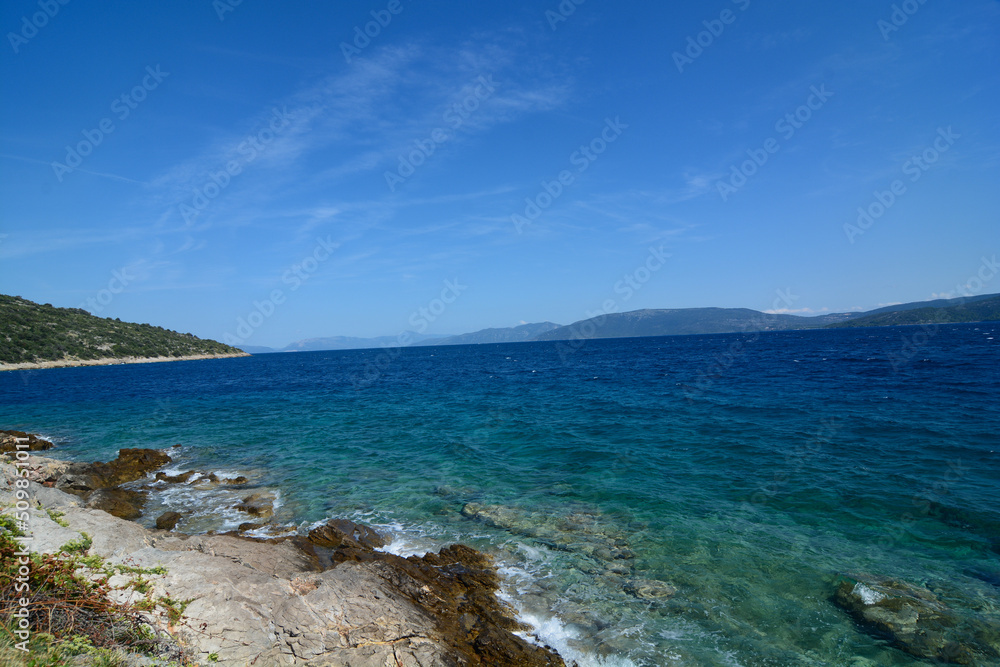 baia dell'isola di krk croazia