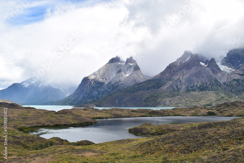 Campo e geleiras da patagônia.