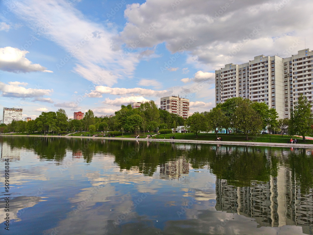 Mirrors of the Golyanovsky pond