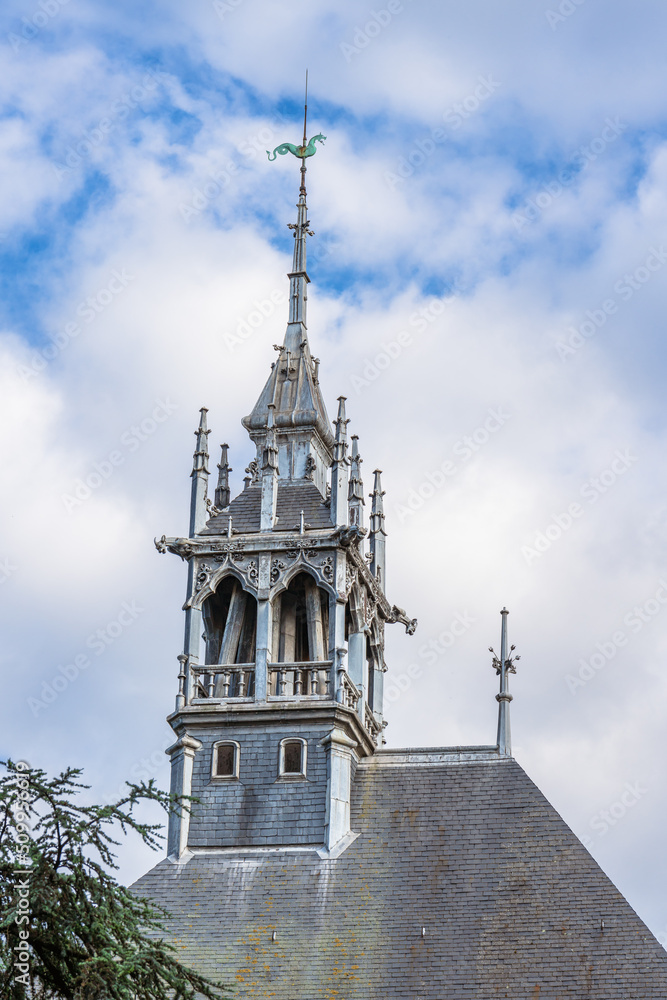 Upper part of Donjon du Capitole de Toulouse in France. Historic landmark built in 1525 and restored by Viollet-Le-Duc in 19th century Upper part of Donjon du Capitole de Toulouse in France. Historic landmark built in 1525 and restored by Viollet-Le-Duc in 19th century