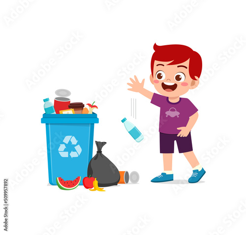 little kid with bad behavior do littering