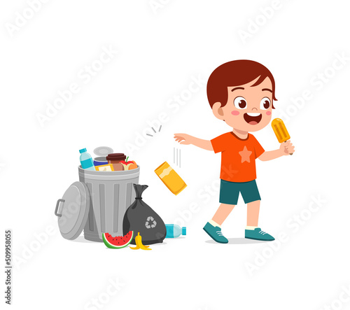 little kid with bad behavior do littering