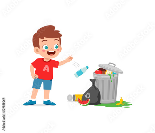 little kid with bad behavior do littering
