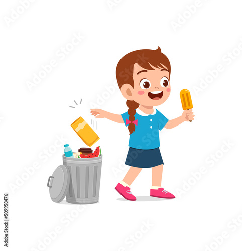 little kid throw trash to trash bin