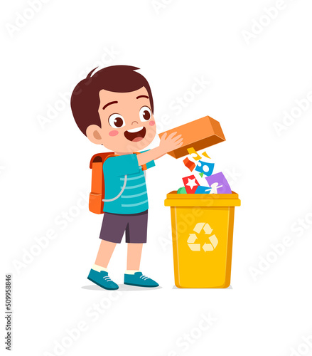 little kid throw trash to trash bin