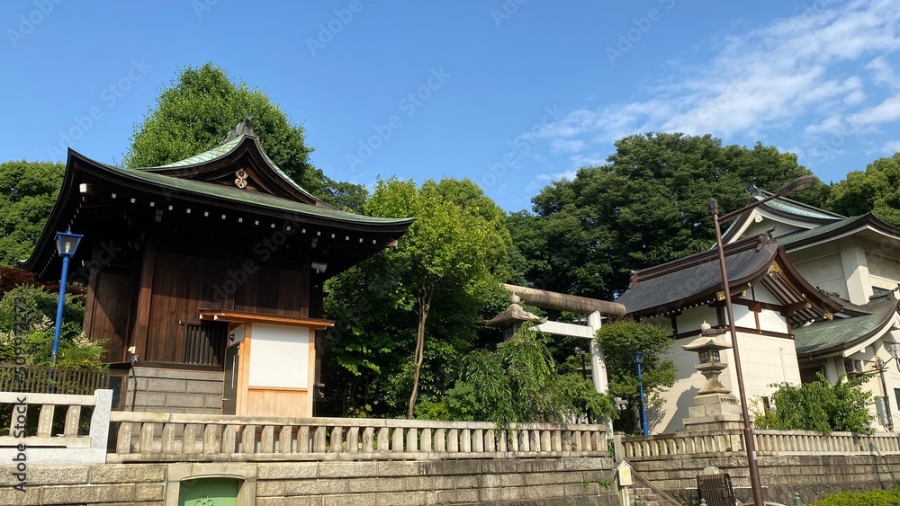 The overall house of Japanese shrine facade, “Gojyoten Jinjya” in Ueno park year 2022 June 10th sunny weekday The overall house of Japanese shrine facade, “Gojyoten Jinjya” in Ueno park year 2022 June 10th sunny weekday
