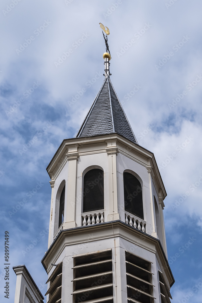 The Onze Lieve Vrouw ten Hemelopneming with white tower, better known as Elleboogkerk, was built in 1783 for one of the four Catholic stations. Amersfoort, the Netherlands. The Onze Lieve Vrouw ten Hemelopneming with white tower, better known as Elleboogkerk, was built in 1783 for one of the four Catholic stations. Amersfoort, the Netherlands.