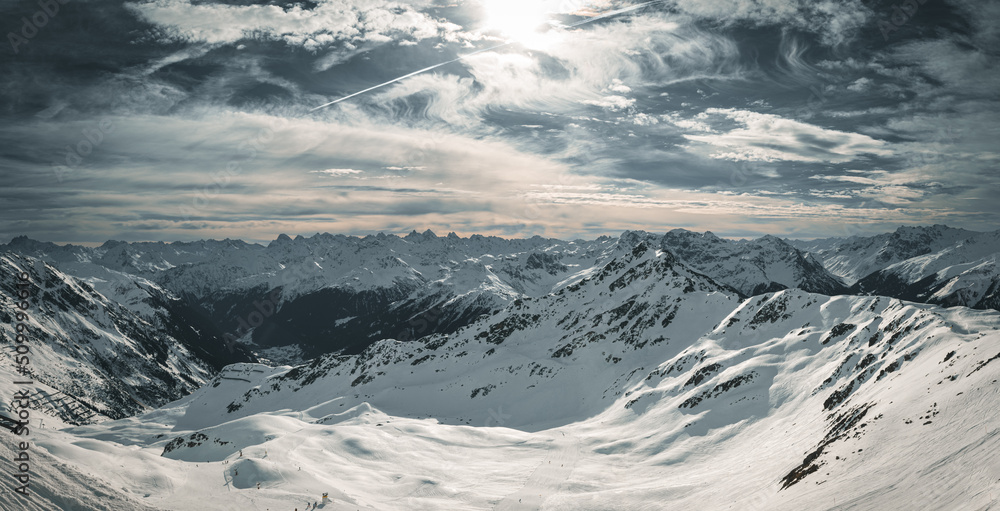Obraz premium Skiing, winter season , mountain panorama